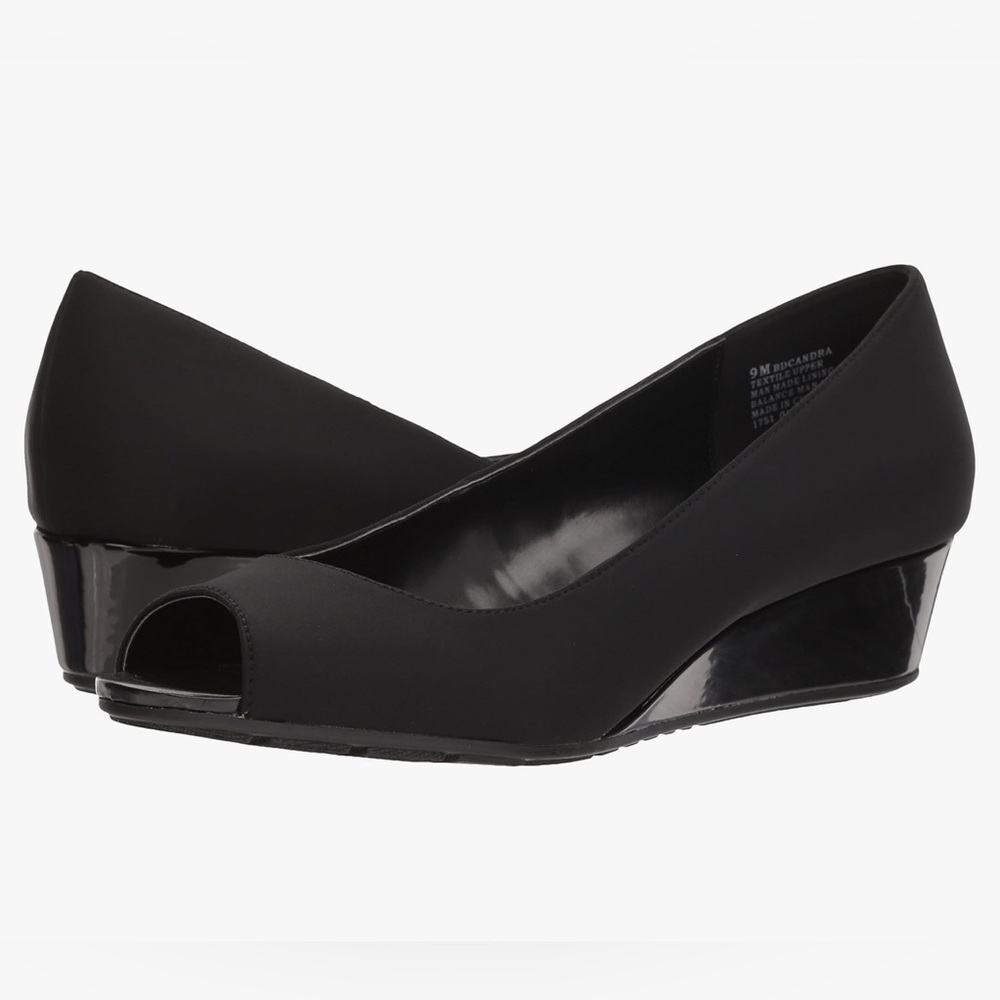 Bandolino Women's Candra Pump Elegant Black Peep-Toe Wedge Shoes
